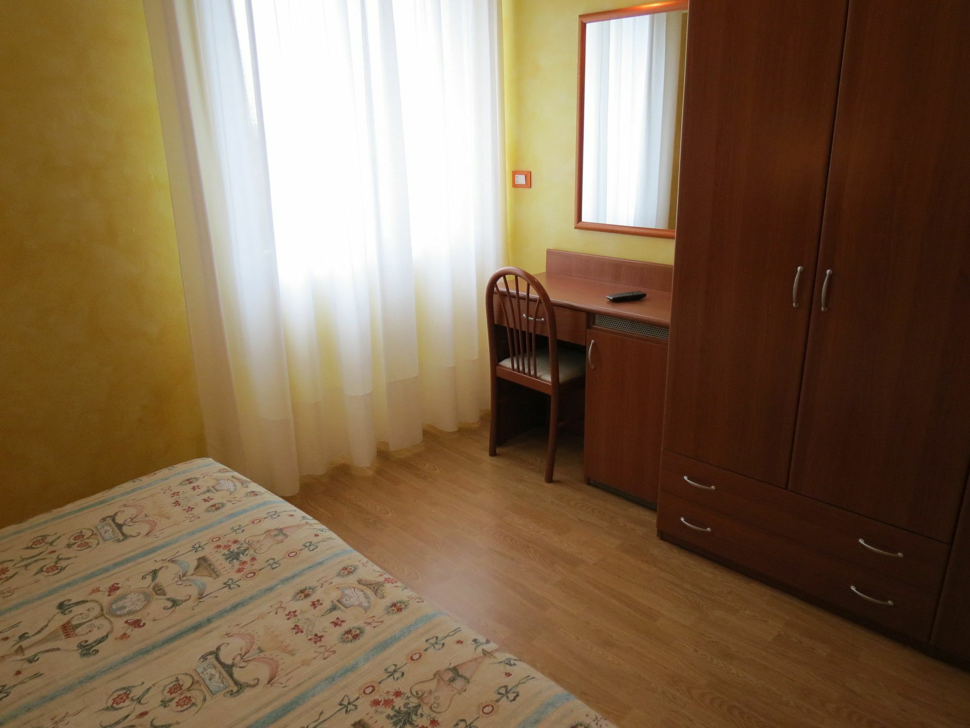 Appartamento Каорле Экстерьер фото